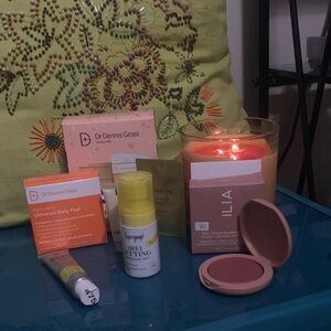 High-End Clean Beauty Bundle ILIA Supergoop Dr Dennis Gross IT Cosmetics